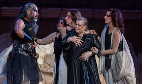 El Festival de Mrida lleva a Madrid siete obras con Mara Garraln Juanjo Artero o Miguel Hermoso como protagonistas