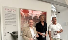 La pintura de Pedro Cano llega al Festival de Mrida con un recorrido por los grandes teatros del Mediterrneo clsico