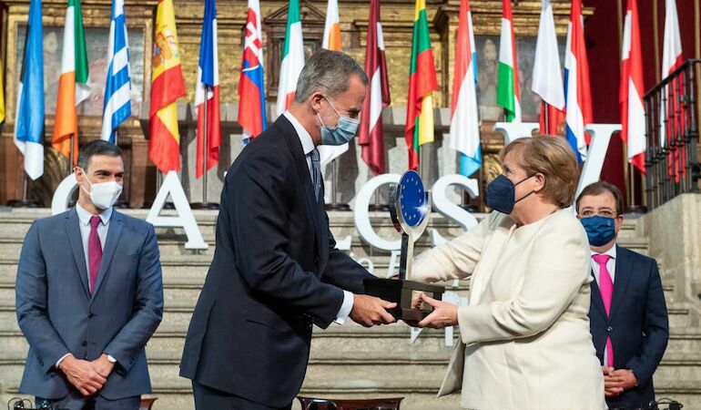La Fundacin Academia Europea e Iberoamericana de Yuste entrega Premio Europeo Carlos V a Angela Merkel